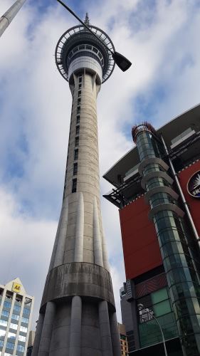 Nom : AucklandSkyTower.jpg
Affichages : 174
Taille : 26,2 Ko