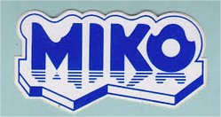 Nom : Miko(nos).jpg
Affichages : 184
Taille : 13,6 Ko