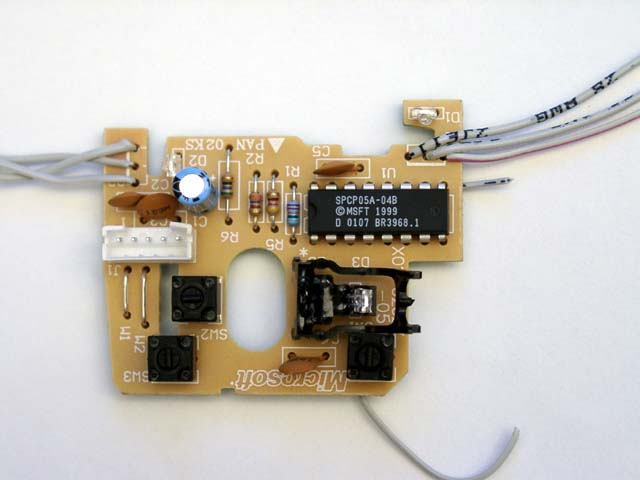 Nom : ps2_mouse_circuit_board.jpg
Affichages : 1139
Taille : 30,2 Ko