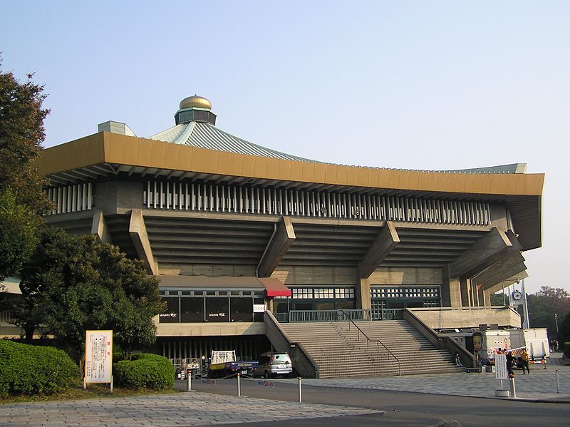 Nom : 800px-Nippon_Budokan_1_Kitanomaru_Chiyoda_Tokyo.jpg
Affichages : 268
Taille : 90,4 Ko