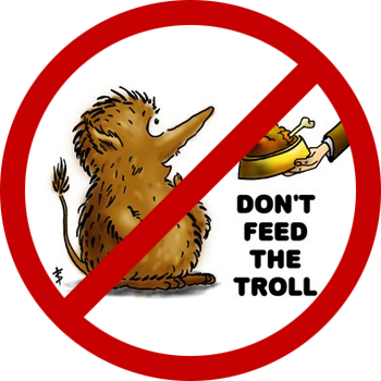 Nom : don__t_feed_the_troll___by_blag001-d5r7e47.png
Affichages : 5778
Taille : 96,0 Ko