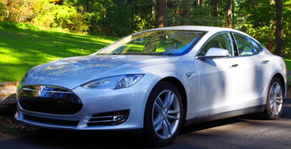 Nom : tesla.png
Affichages : 5624
Taille : 402,3 Ko