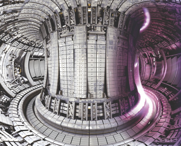 Nom : tokamak.jpg
Affichages : 22767
Taille : 148,7 Ko