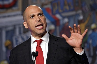 Nom : Senator Cory Booker.jpg
Affichages : 1547
Taille : 29,9 Ko