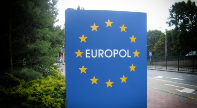 Nom : europol.jpg
Affichages : 3922
Taille : 33,5 Ko