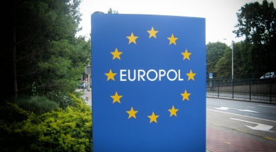 Nom : europol.jpg
Affichages : 4998
Taille : 33,5 Ko