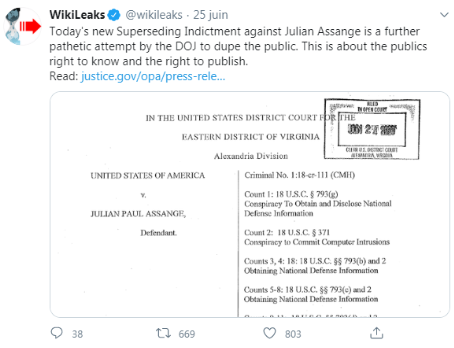 La justice américaine aggrave ses accusations contre Julian Assange,