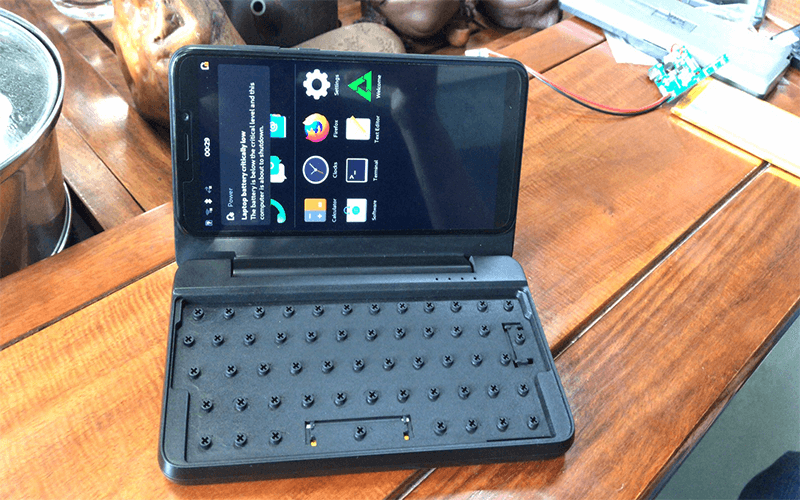 Nom : PinePhone-Keyboard-Chassis.png
Affichages : 5213
Taille : 220,0 Ko