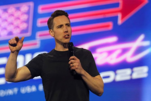 Nom : senateur josh hawley.jpg
Affichages : 789
Taille : 50,1 Ko